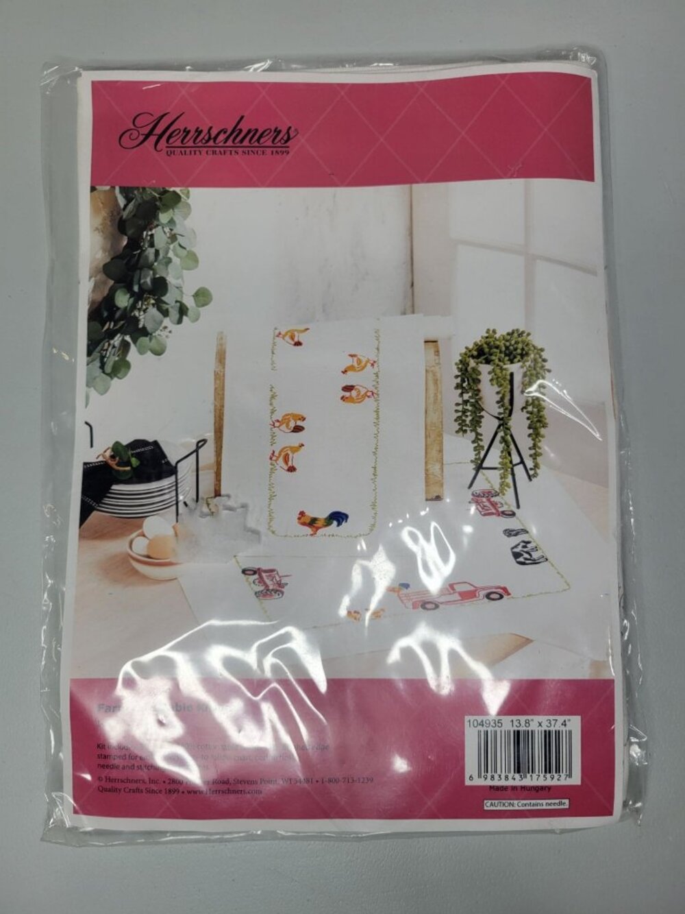 Craftways #5076 Along the Coast Table Runner Stamped Cross Stitch Kit